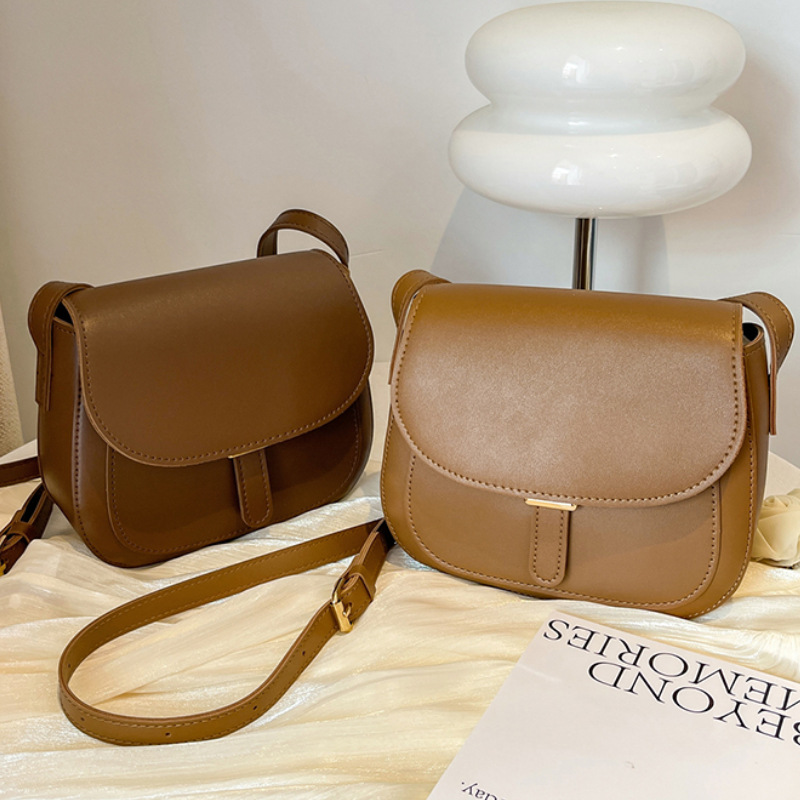 O1CN01FihYZ11feFVFXK1JK_2217144374031-0-cib.jpg Fashion Popular Women's Bags Small Square Bag - Image 1