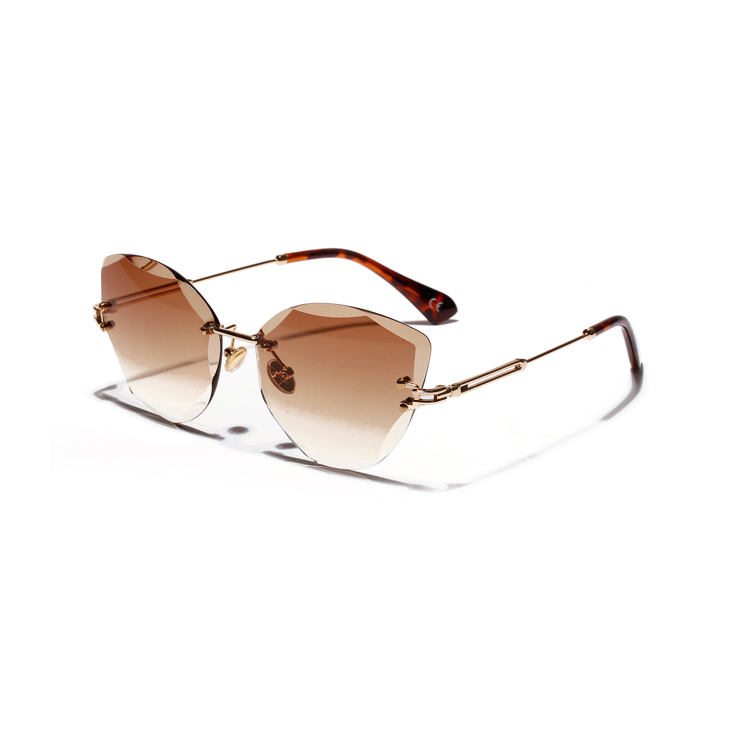 c34e74e8-30fd-400f-b402-a012b3c1f725.jpg Cat Eye Retro Sunglasses Women Diamond Cut Glasses - Image 1